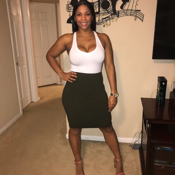 Meet your Posher, Ana - Picture 3 of 3